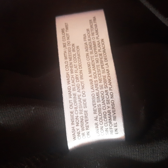 Debbie Morgan size Medium black long sleeve top - Picture 8 of 8